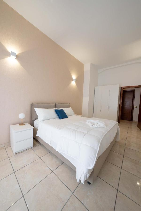 Chiaia Apartment San Pasquale By Dimorra Napoli Ngoại thất bức ảnh