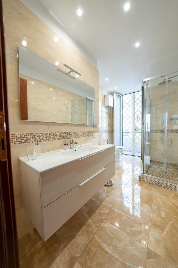 Chiaia Apartment San Pasquale By Dimorra Napoli Ngoại thất bức ảnh